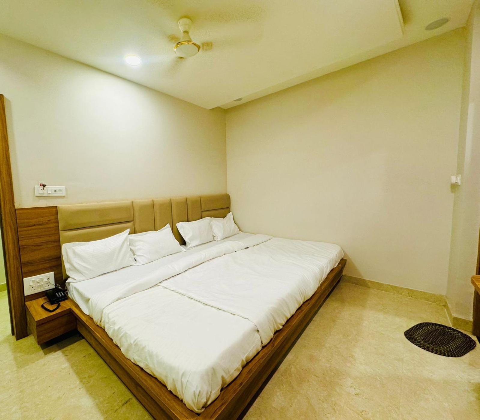 Hotel Najaf Palace Ajmer Bagian luar foto