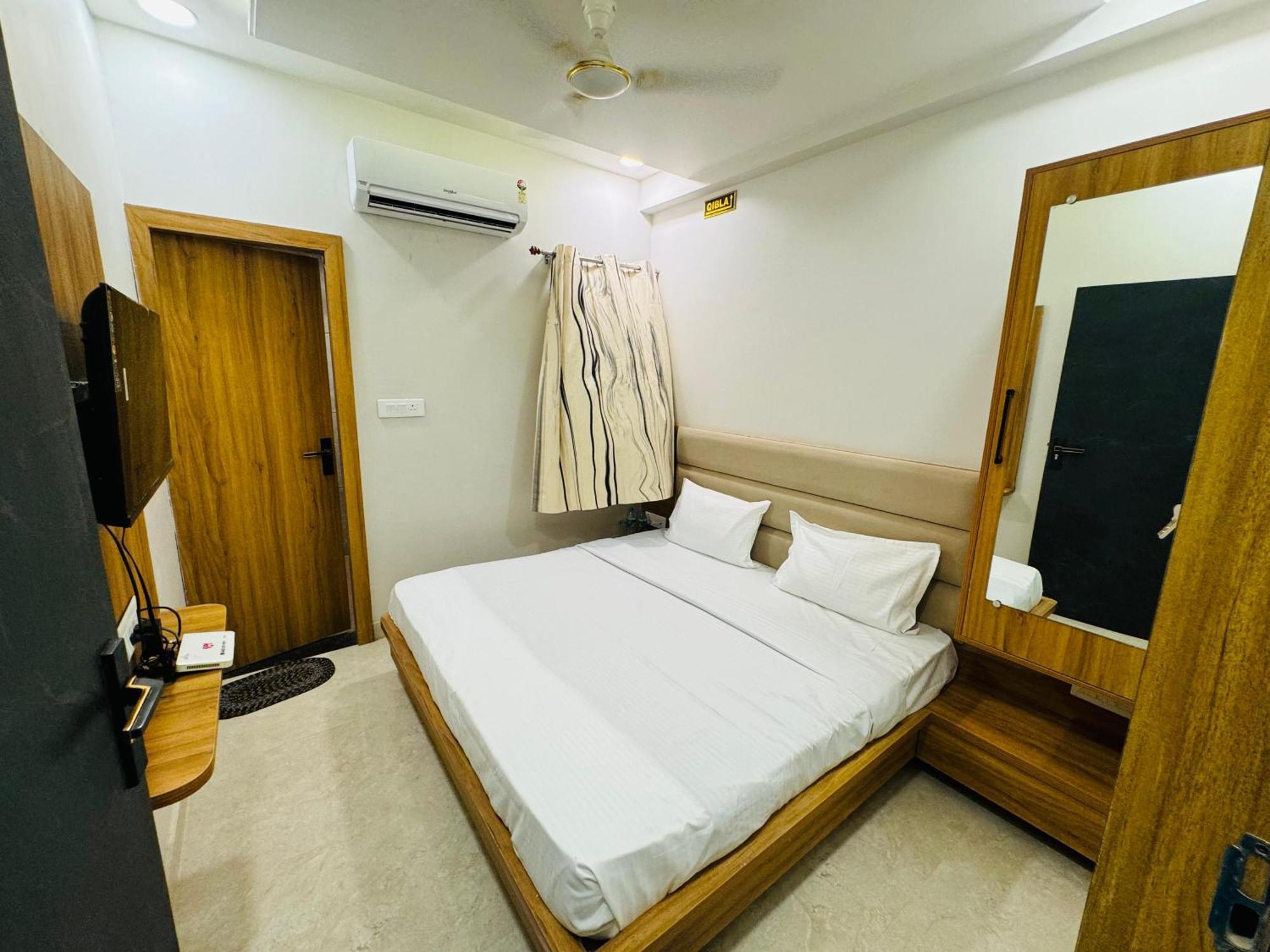 Hotel Najaf Palace Ajmer Bagian luar foto