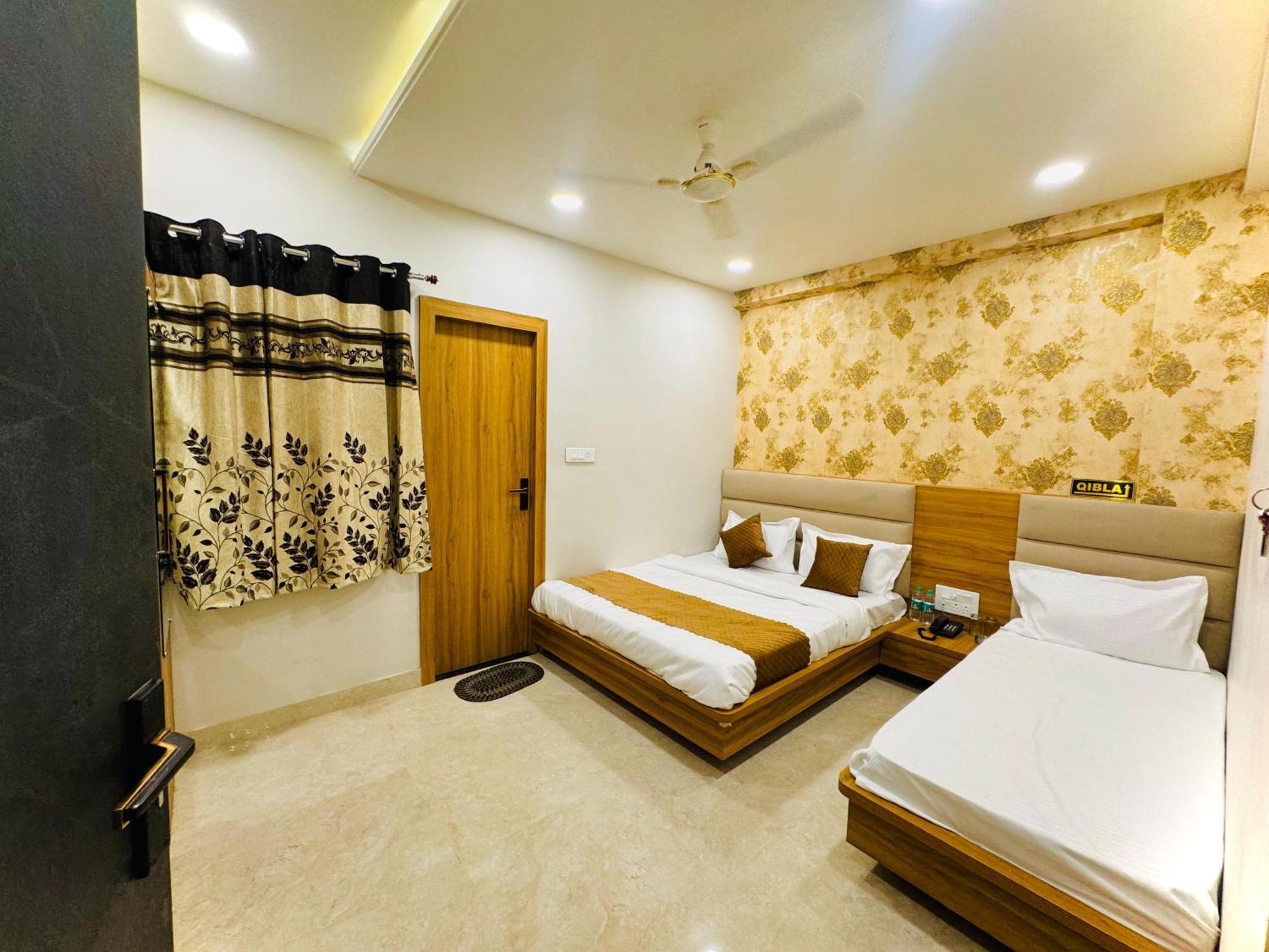 Hotel Najaf Palace Ajmer Bagian luar foto