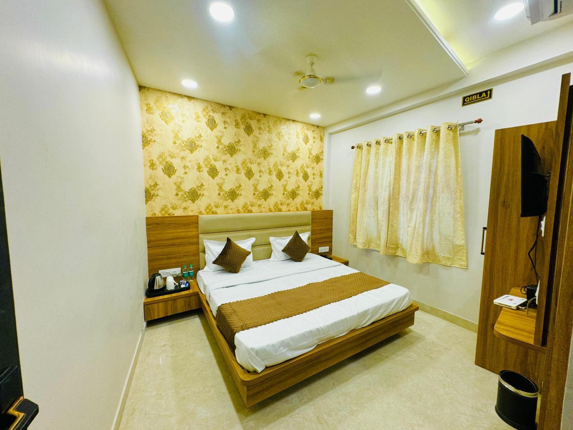 Hotel Najaf Palace Ajmer Bagian luar foto