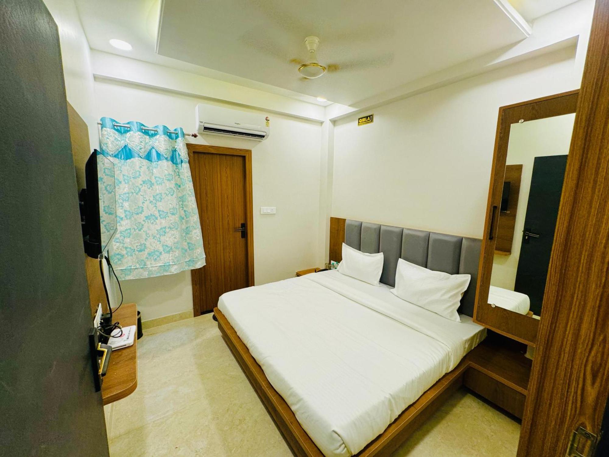 Hotel Najaf Palace Ajmer Bagian luar foto